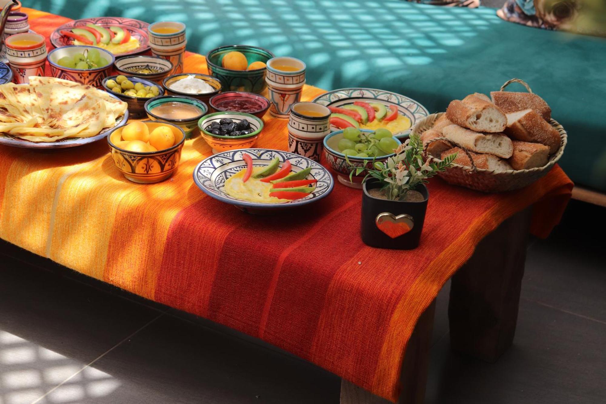 Amazigh Surf House Hotel Agadir Ngoại thất bức ảnh
